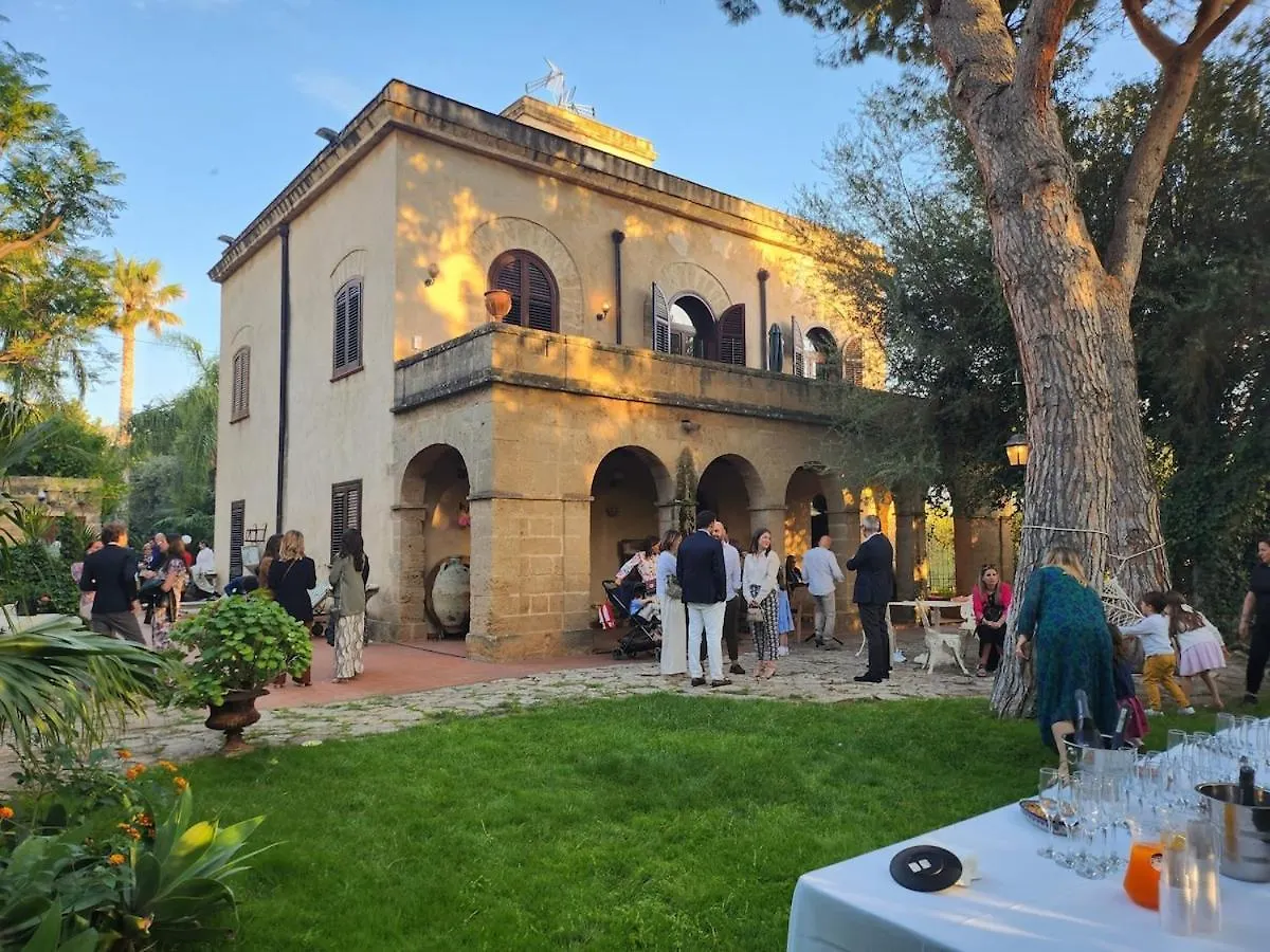 Villa Kinisia, Antica Dimora Siciliana Cinisi