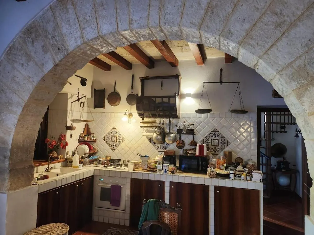 Villa Kinisia, Antica Dimora Siciliana Cinisi